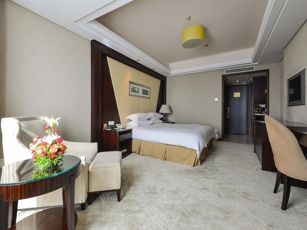 Shu Guang International Hotel Nanquim Exterior foto