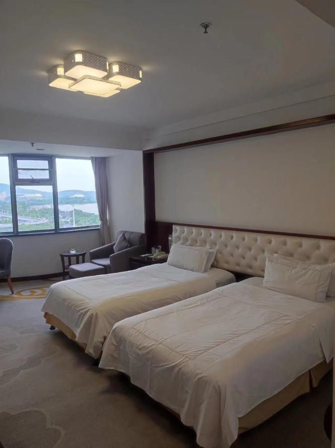 Shu Guang International Hotel Nanquim Exterior foto