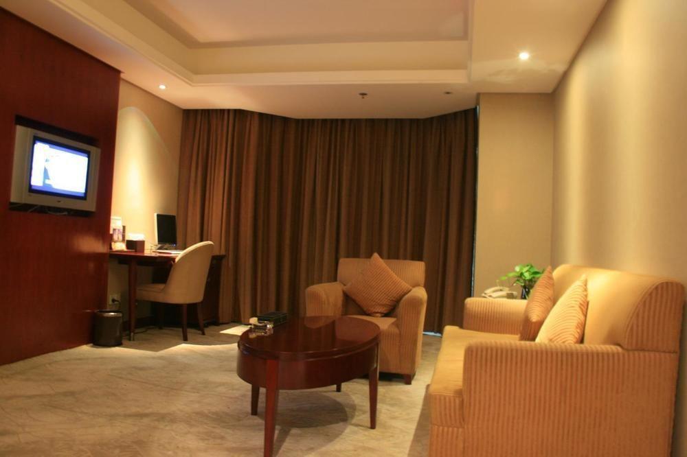 Shu Guang International Hotel Nanquim Exterior foto