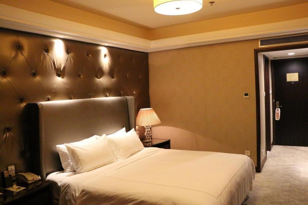 Shu Guang International Hotel Nanquim Exterior foto