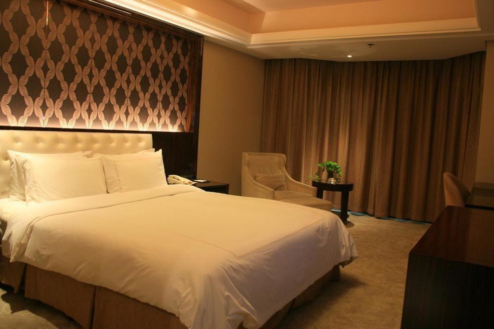Shu Guang International Hotel Nanquim Exterior foto