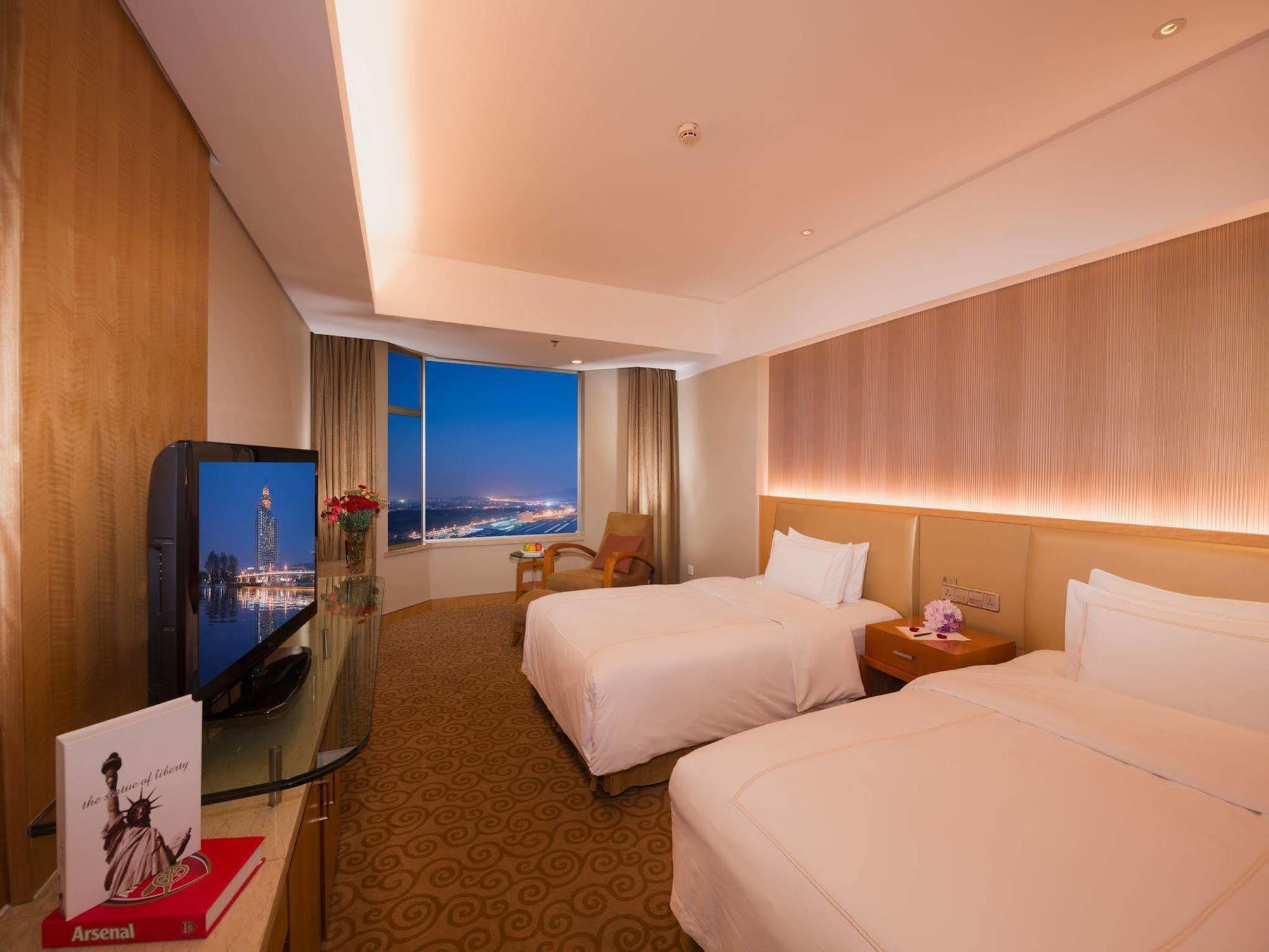 Shu Guang International Hotel Nanquim Exterior foto